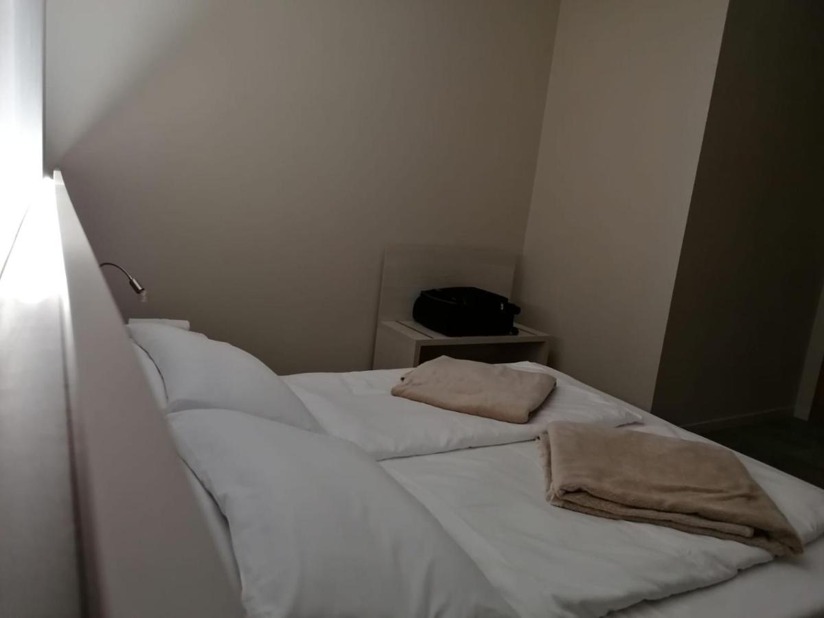 Hotel Europa Дособуоно Екстериор снимка